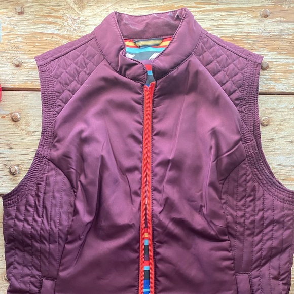 Nobel Outfitters Vest - Picture 5 of 5